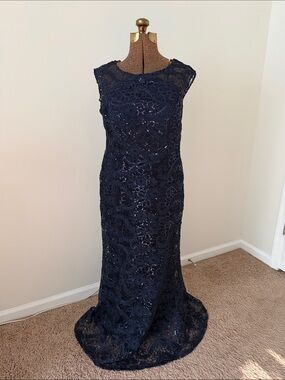 SLNY / SL FASHIONS NEW YORK / Navy Sequins Long Evening Gown